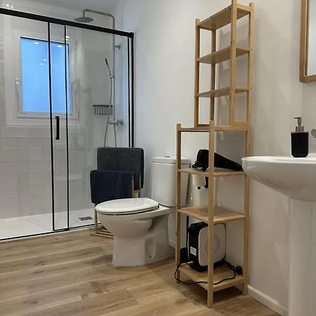 Charming House In The Center Of 펜션 *